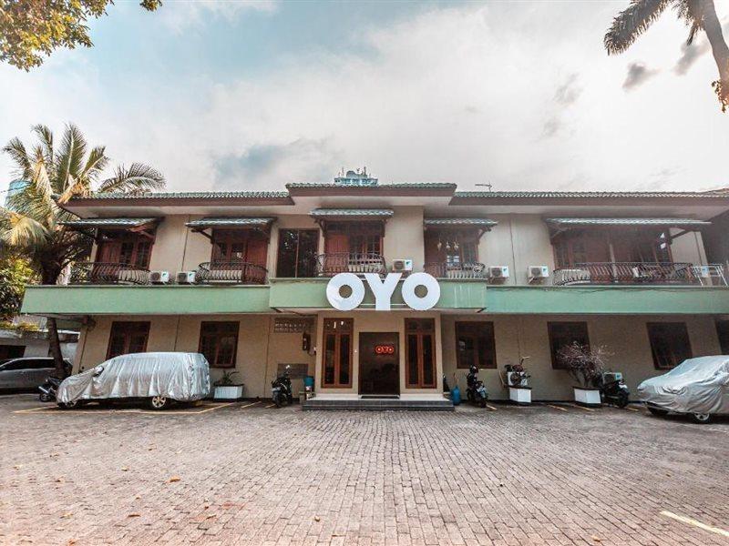 Oyo 1990塞蒂亚布迪科斯特库宁安行政住宿旅馆 雅加达 外观 照片